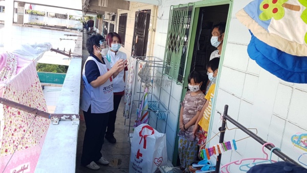 86686 COVID-19 Assistance to People in Quarantine in Bang Kapi