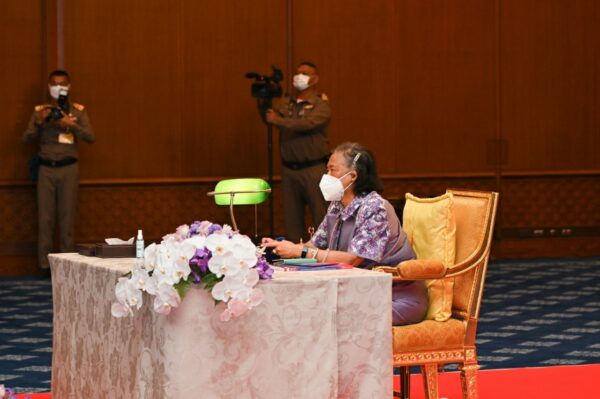 LINE_ALBUM_10th HRH Princess Maha Chakri Sirindhorn Lecture_๒๓๐๙๑๔_23